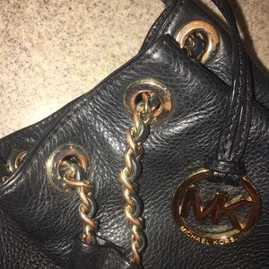Michael kors purse/ wallet